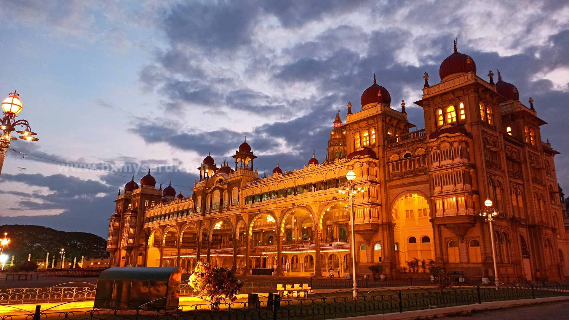 Spectacular South India Tour Package 5N/6D | SVR Tours